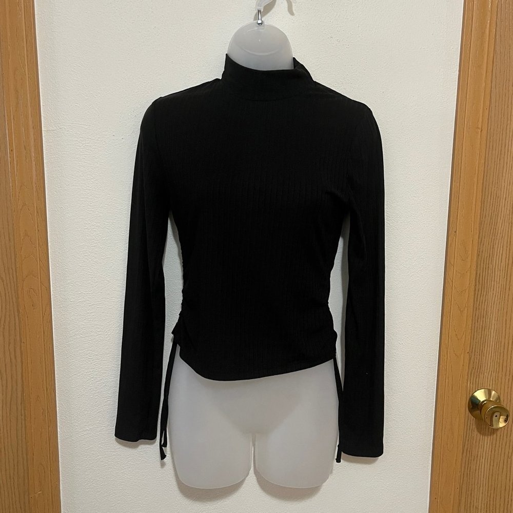 Rue 21 Black Ribbed High Neck Turtle Neck with Side Ties (Size Medium)